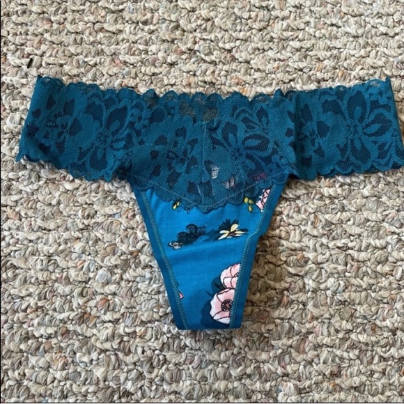 FINAL SALE! Victoria’s Secret lace waist cotton thong panties - Picture 2 of 7